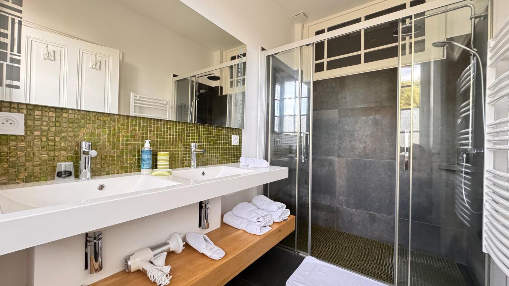Maison D'Hotes Le Parc Labruguiere Room photo